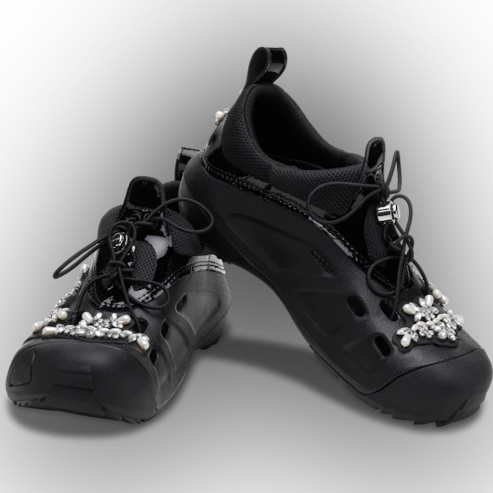 Simone Rocha x Crocs Quick Trail - Picture 6 of 16